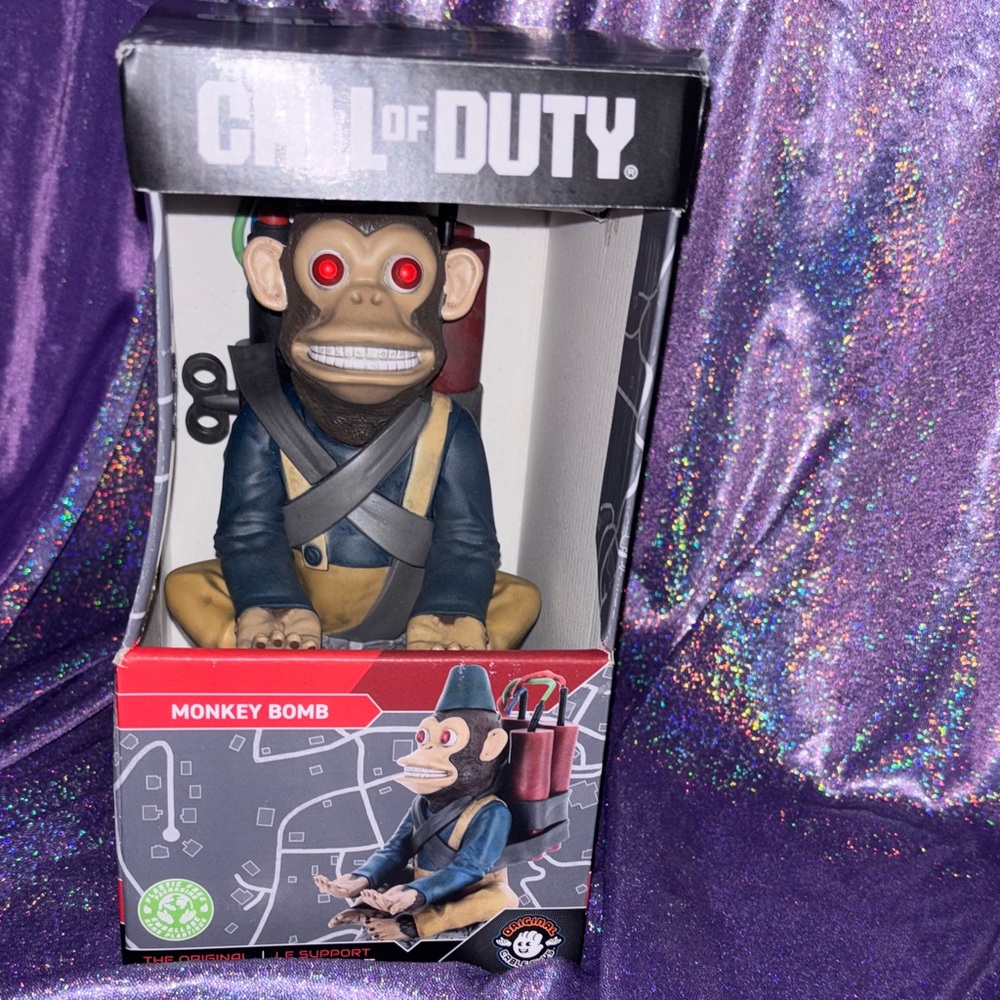 Call of Duty: Monkey Bomb Controller Holder